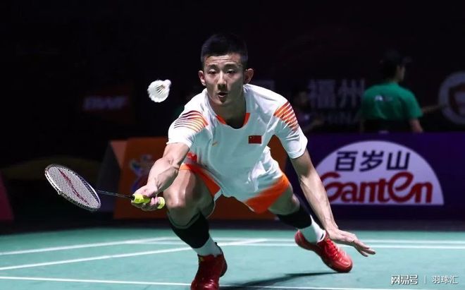 示勇气与坚 示勇气与坚