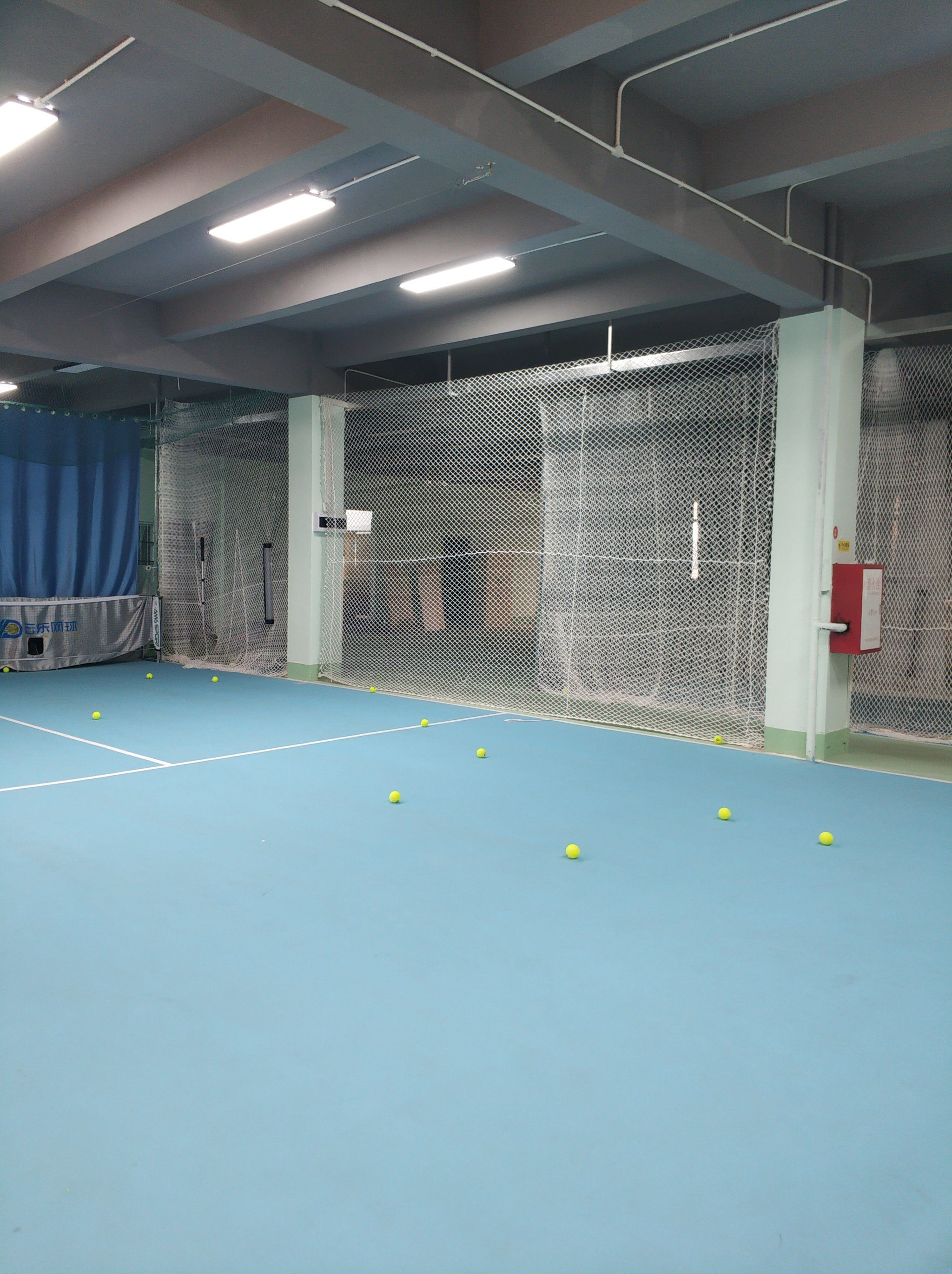 巴塞罗那的 巴塞罗那的