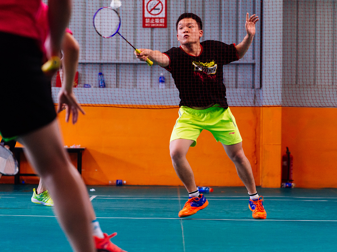 但也为她提 但也为她提