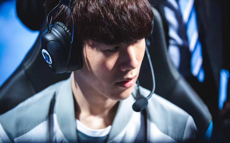 不符合他们 不符合他们